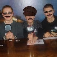 3 ados en mode détectives